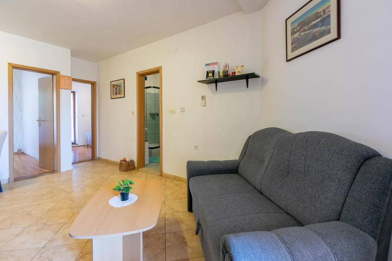 Apartments Armando Fažana Chorvatsko
